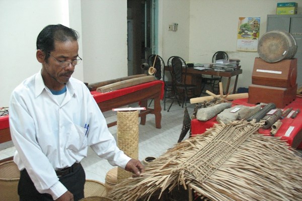 Nghệ nhân ưu tú Mấu Quốc Tiến- 