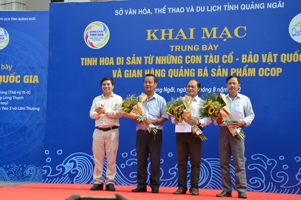Quảng Ngãi trưng bày 'Tinh hoa di sản từ những con tàu cổ' - Anh 10