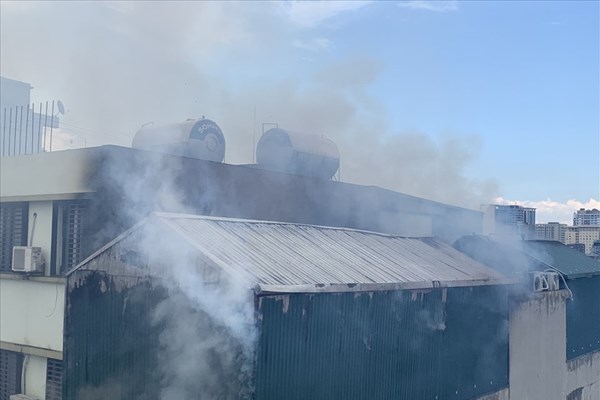 Quản lý dịch vụ karaoke: Các địa phương cần tăng cường trách nhiệm - Anh 2