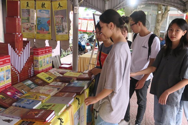 Hải Phòng: Phát triển thư viện số để đa dạng hóa hình thức đọc - Anh 1