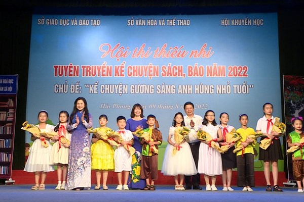 Gần 300 thiếu nhi Hải Phòng thi 'Kể chuyện gương sáng anh hùng nhỏ tuổi' - Anh 1