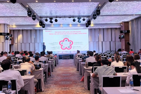 Đà Nẵng: Tìm giải pháp chiếu sáng thông minh, tạo điểm nhấn cho cơ sở lưu trú - Anh 1