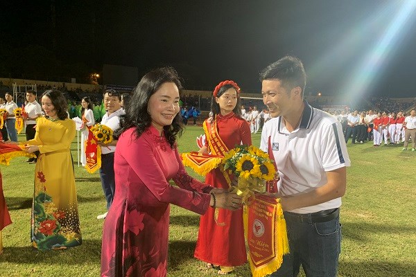 Tưng bừng Ngày hội thể thao trên quê hương Bác - Anh 2