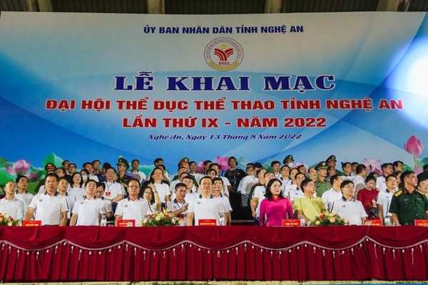 Tưng bừng Ngày hội thể thao trên quê hương Bác - Anh 1