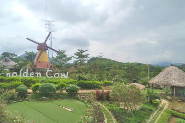 Dự án phát triển kinh tế trang trại kết hợp du lịch cộng đồng ở Thanh Hóa: “Báo chí cứ phản ánh, lúc đó huyện sẽ có ý kiến” (?!) - Anh 2