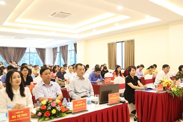 Nâng cao hiệu quả công tác phổ biến, giáo dục pháp luật hướng mạnh về cơ sở - Anh 3