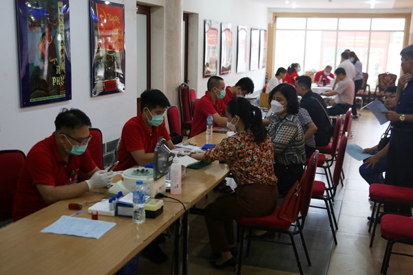 Công đoàn Bộ VHTTDL tổ chức hoạt động hiến máu tình nguyện - Anh 3
