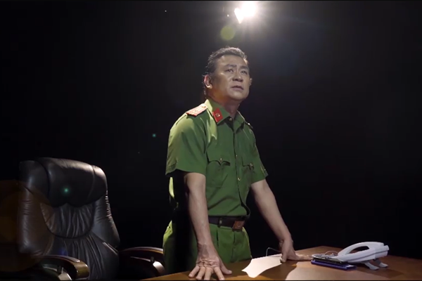Xúc động hình ảnh chiến sĩ Công an nhân dân trong MV “Vinh quang thầm lặng” - Anh 2