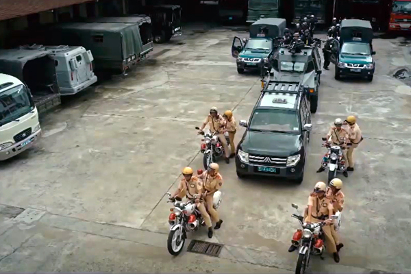 Xúc động hình ảnh chiến sĩ Công an nhân dân trong MV “Vinh quang thầm lặng” - Anh 5