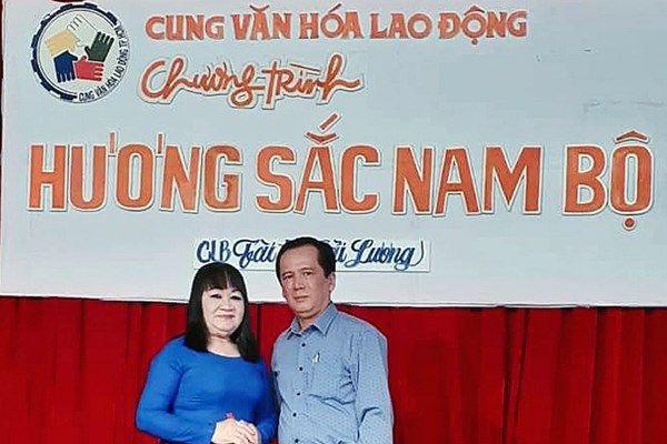 Những đảng viên trao truyền giá trị di sản văn hóa (Bài 2): Cặp đôi đảng viên - nghệ nhân song hành truyền dạy Đờn ca tài tử - Anh 2
