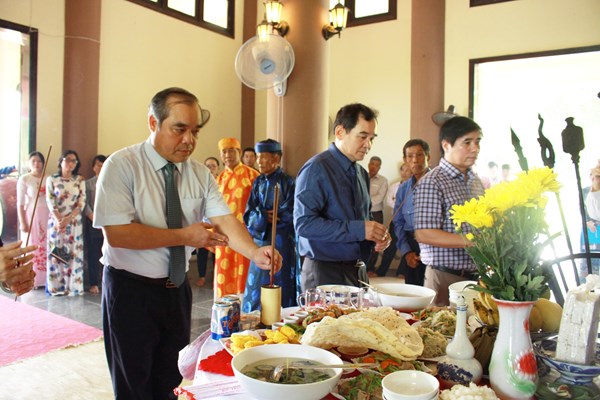 Quảng Ngãi: Tưởng niệm 158 năm ngày Anh hùng dân tộc Trương Định tuẫn tiết - Anh 3