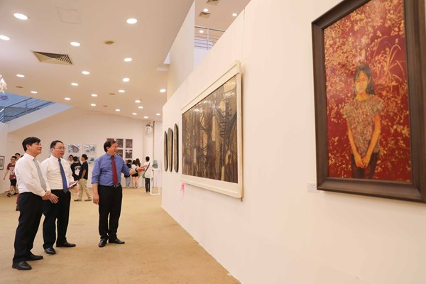 Festival Mỹ thuật trẻ 2022: Nghệ sĩ trẻ cất tiếng những gì? - Anh 5