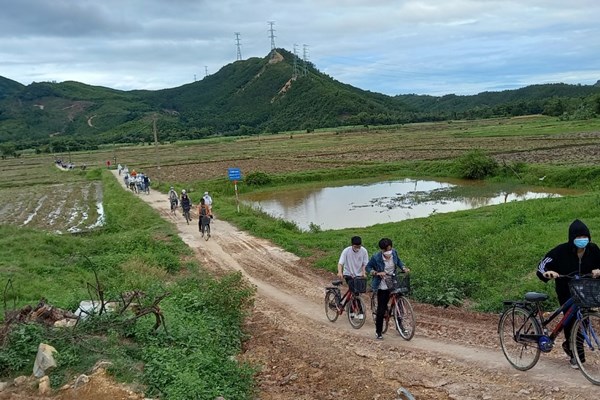 'Sống chậm' cùng du lịch cộng đồng ở Hòa Bắc - Anh 3