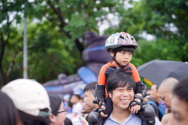 Hơn 500 vận động viên tham dự Giải đua Roller Hà Nội mở rộng 2022 - Anh 3