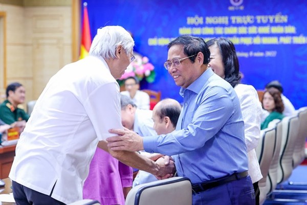 “Nghề y là một nghề đặc biệt, cần được tuyển chọn, đào tạo, sử dụng và đãi ngộ đặc biệt” - Anh 1