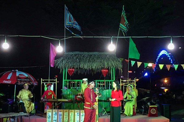 Đà Nẵng: Tăng cường đưa nghệ thuật Bài Chòi vào trường học - Anh 2