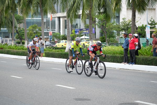 Đà Nẵng triển khai thí điểm dịch vụ xe đạp đô thị - Anh 1