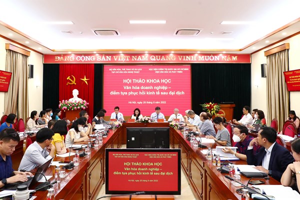 Văn hóa doanh nghiệp- Điểm tựa phục hồi kinh tế sau đại dịch - Anh 4