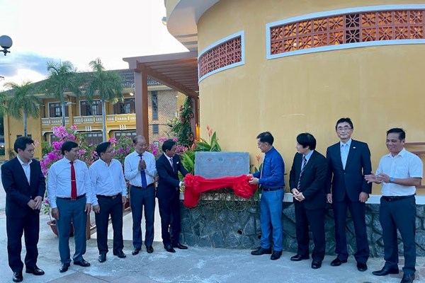 Hội An: Thêm một nhà vệ sinh công cộng hiện đại đưa vào phục vụ du khách - Anh 1