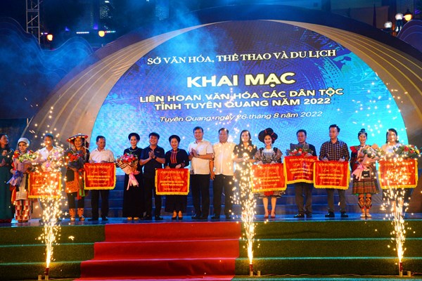 Tôn vinh bản sắc văn hóa truyền thống các dân tộc Tuyên Quang - Anh 1