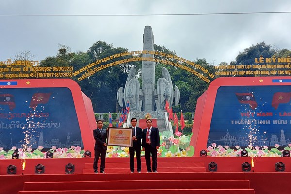 Khu di tich lich su cach mang Viet Nam - Lao don nhan bang xep hang Di tich quoc gia dac biet - Anh 3