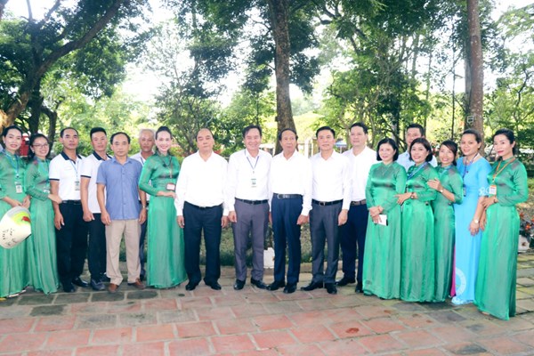 Chủ tịch nước dâng hương tại Khu di tích lịch sử Quốc gia đặc biệt Lam Kinh - Anh 3