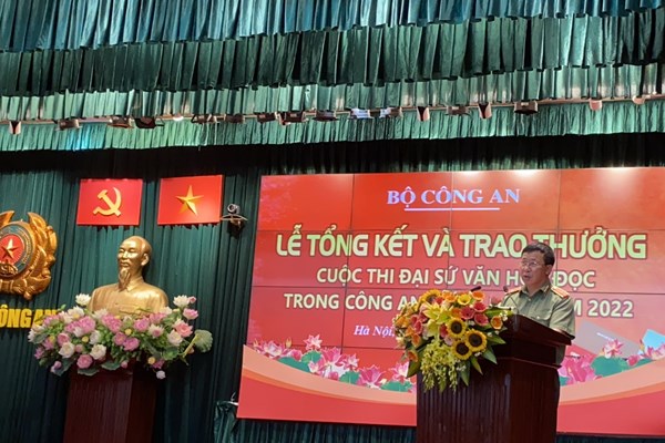 Tổng kết và trao thưởng cuộc thi Đại sứ Văn hóa đọc trong Công an nhân dân 2022 - Anh 1