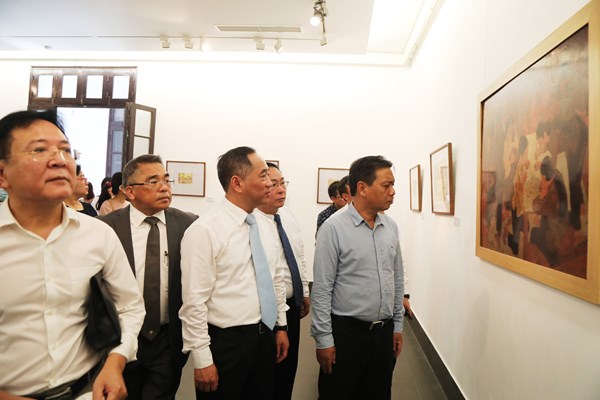 Khai mạc triển lãm mỹ thuật 