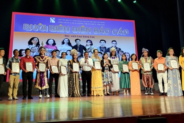 Nhà hát Cải lương Trần Hữu Trang: Nâng cao về kỹ thuật ca hát, vũ đạo sân khấu cải lương - Anh 1