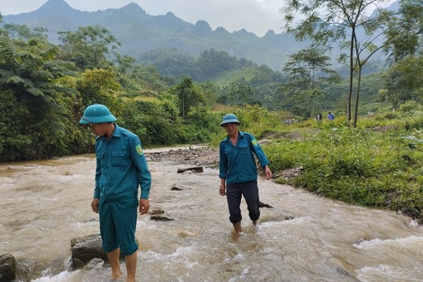 Lào Cai: Lũ cuốn mất tích một trẻ em khi đi chăn trâu - Anh 2