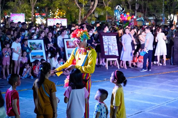 Hải Phòng đón 185.000 lượt khách du lịch trong dịp lễ 2.9 - Anh 2