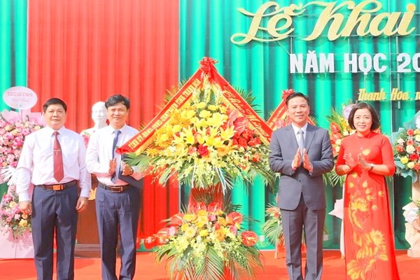 Thanh Hóa phát huy thành tích giáo dục, tự tin bước vào năm học mới - Anh 3
