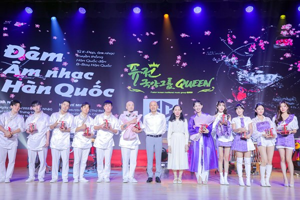 Đặc sắc đêm nhạc kỷ niệm 30 năm quan hệ ngoại giao Việt Nam-Hàn Quốc - Anh 1