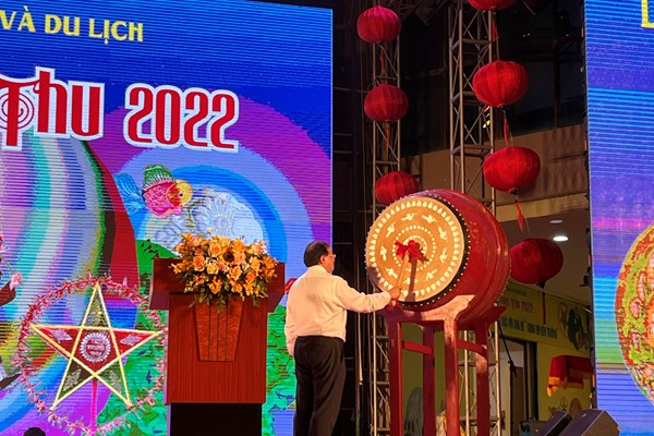 Tưng bừng khai mạc Lễ hội Trung thu năm 2022 - Anh 1
