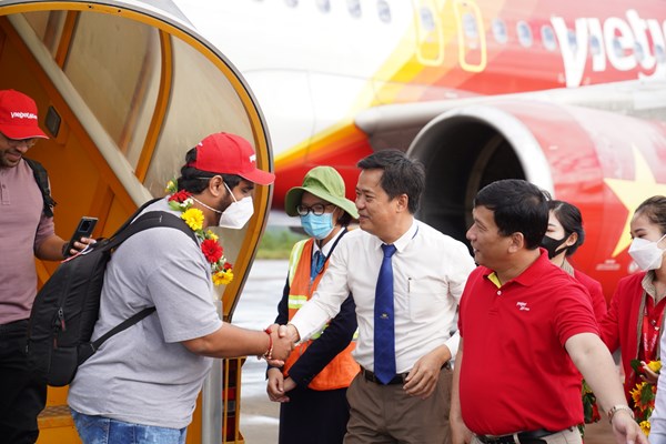 Tiếp tục mở rộng mạng bay đến Ấn Độ, Vietjet khai trương hai đường bay mới kết nối Phú Quốc với New Delhi, Mumbai - Anh 6