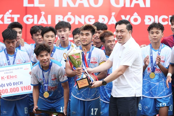 VPF vô địch giải U17 Quốc gia 2022 - Anh 1