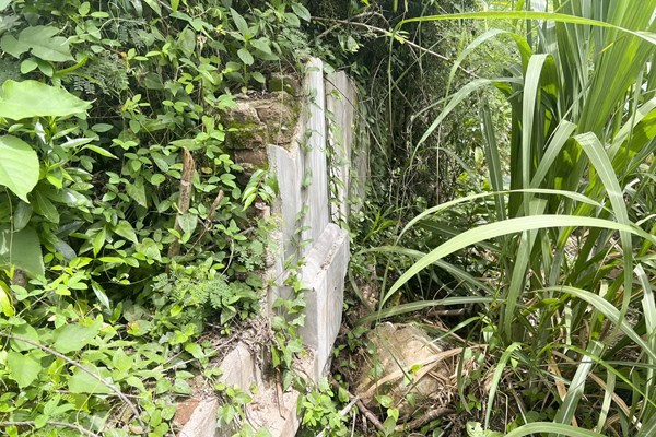 Biến di tích lịch sử Trại an trí Trà Kê thành 
