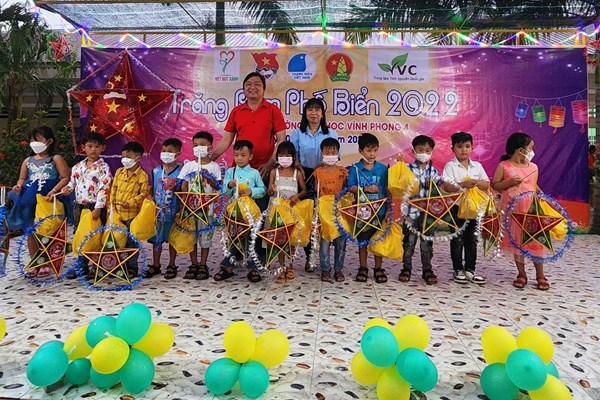 Nhiều hoạt động ý nghĩa của Câu lạc bộ Nét bút xanh Kiên Giang - Anh 1