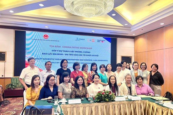 Dự án Luật Phòng, chống bạo lực gia đình (sửa đổi): Xây dựng trên cơ sở tiếp cận quyền con người - Anh 1