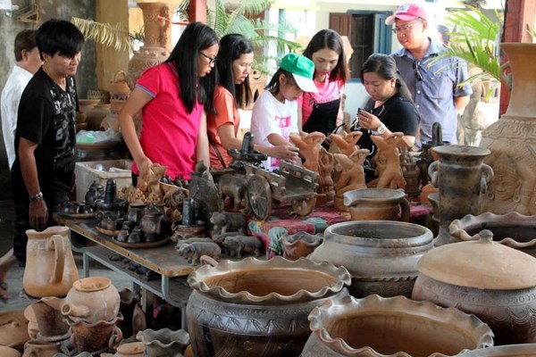 Ninh Thuận: Kỳ bí cánh đồng đất sét Paley Hamu Trok bên bờ sông Quao - Anh 3