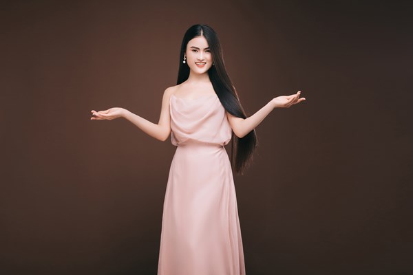 Giọng ca Opera Hà Uyển Linh ra mắt album nhạc trữ tình - Anh 3