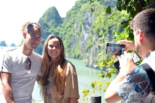 Việt Nam lọt top 10 điểm đến hàng đầu của du khách Australia - Anh 1