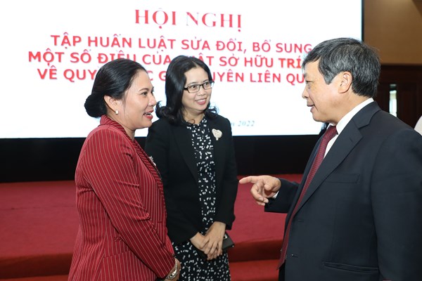 Tăng cường năng lực quản lý, thực thi có hiệu quả quyền tác giả, quyền liên quan - Anh 2