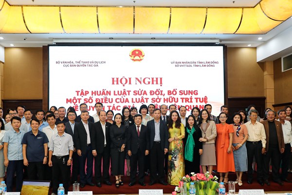 Tăng cường năng lực quản lý, thực thi có hiệu quả quyền tác giả, quyền liên quan - Anh 5