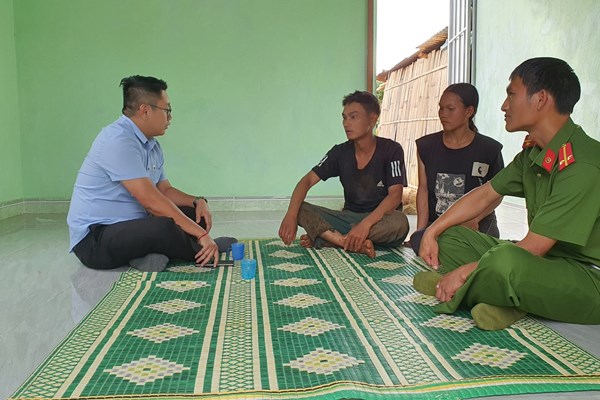 Bị chiếm đoạt hàng trăm triệu đồng, nhiều hộ đồng bào DTTS phải bán rẫy trả nợ ngân hàng - Anh 2