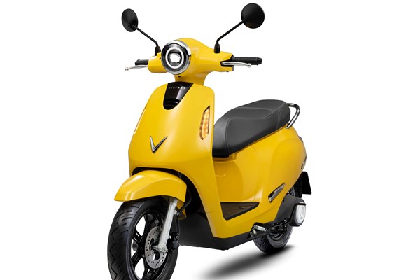 VinFast nhận đặt cọc mẫu xe máy điện Evo200 - Anh 3