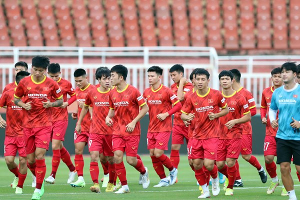 Chờ những thử nghiệm - Anh 1