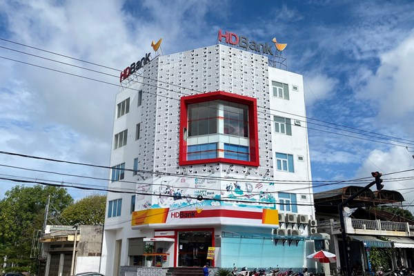 Vi phạm quy định phòng cháy chữa cháy, HD Bank tỉnh Kon Tum bị xử phạt 87 triệu đồng - Anh 1