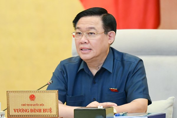 Trình Quốc hội nghị quyết về thí điểm đấu giá biển số ô tô - Anh 1