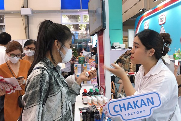 Triển lãm quốc tế sản phẩm và dịch vụ cho mẹ và trẻ em - Anh 1